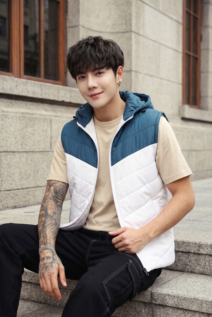 Christy World Men Colorblock Puffer Jacket - Image 5