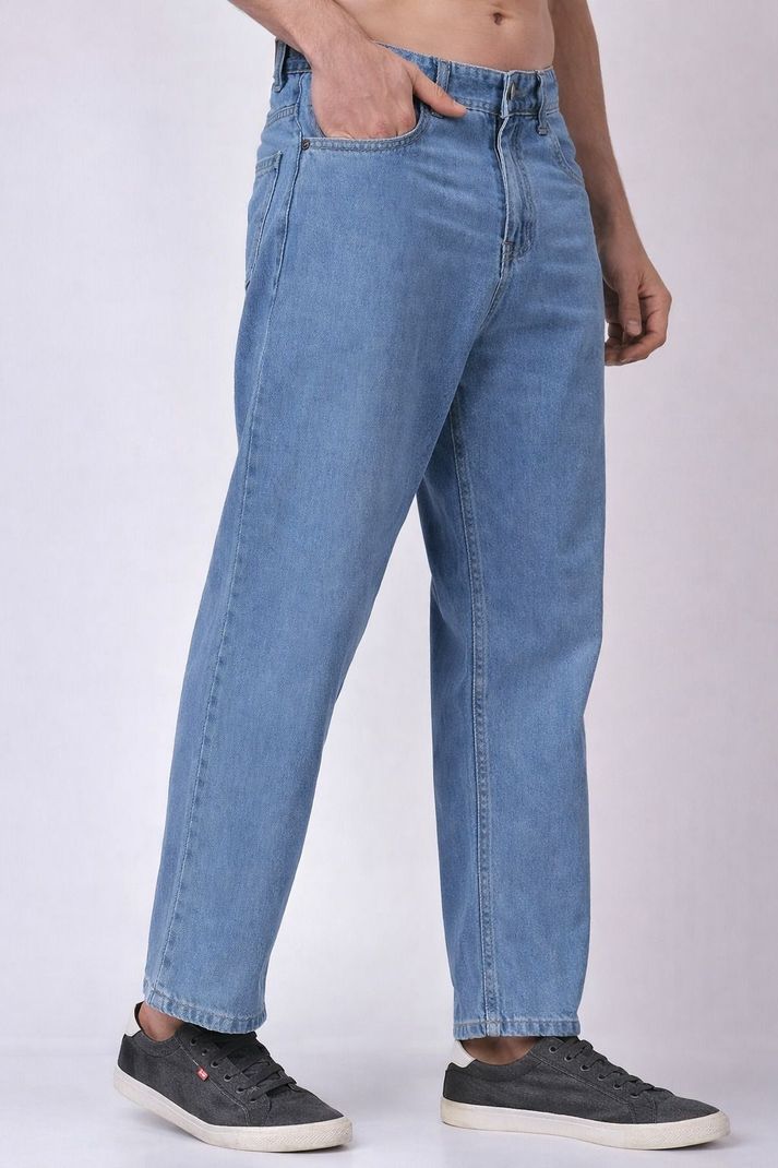 comfits Men Straight Fit Mid Rise Light Blue Jeans - Image 3