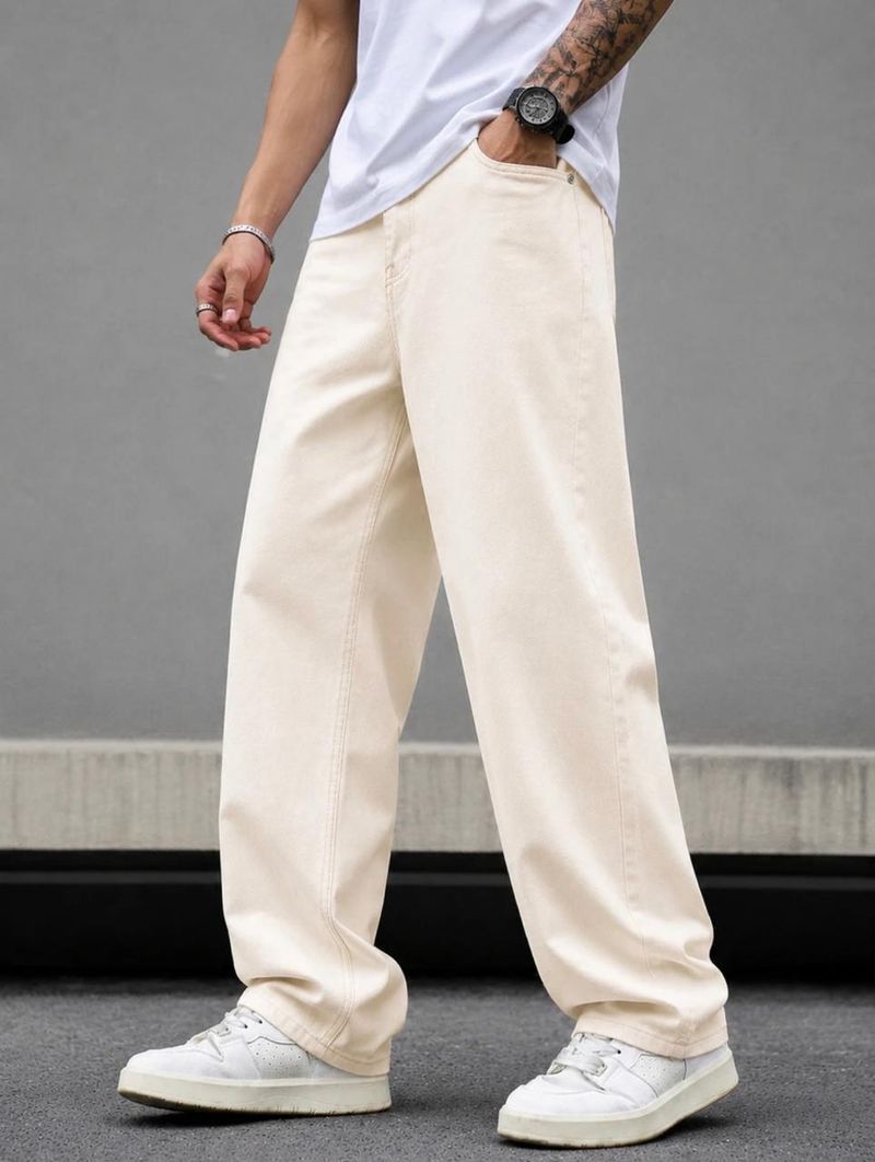 DASHING FIT Men Loose Fit Mid Rise Beige Jeans - Image 2