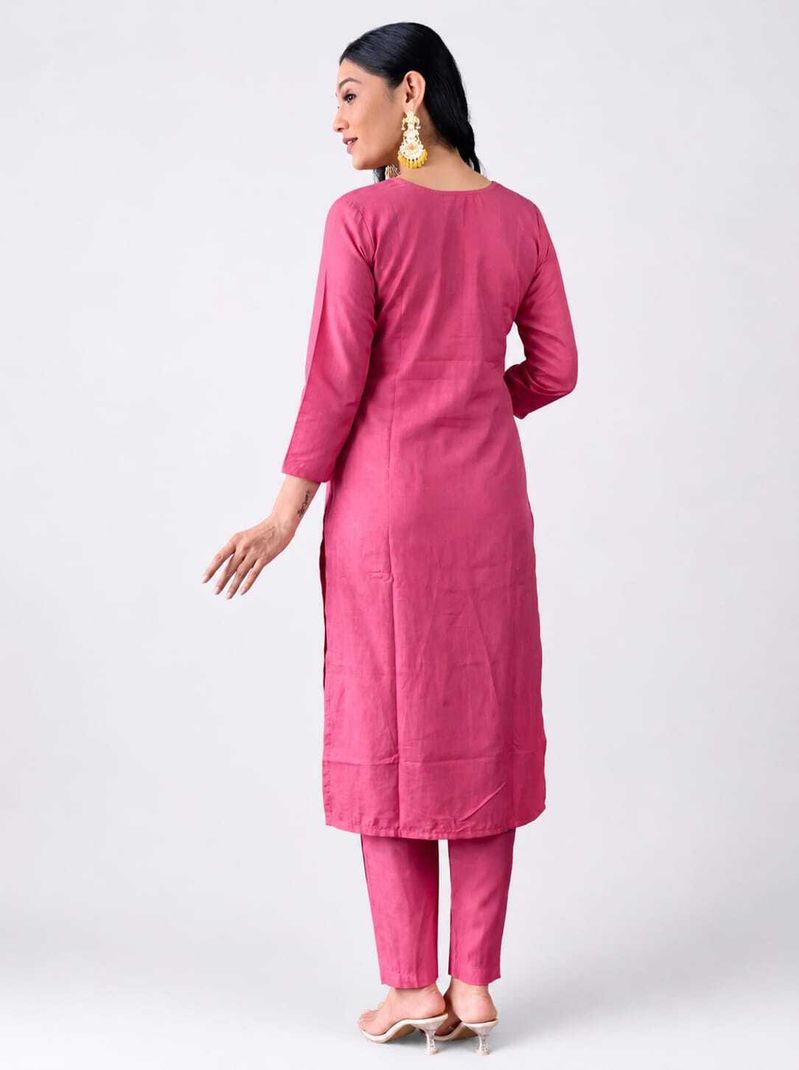 HARKHANI FASHION 1660 GAJARI Embroidered Kurta Set - Image 3