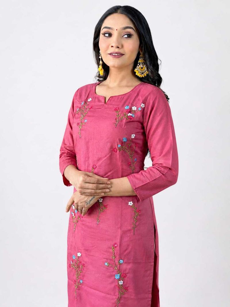 HARKHANI FASHION 1660 GAJARI Embroidered Kurta Set - Image 6