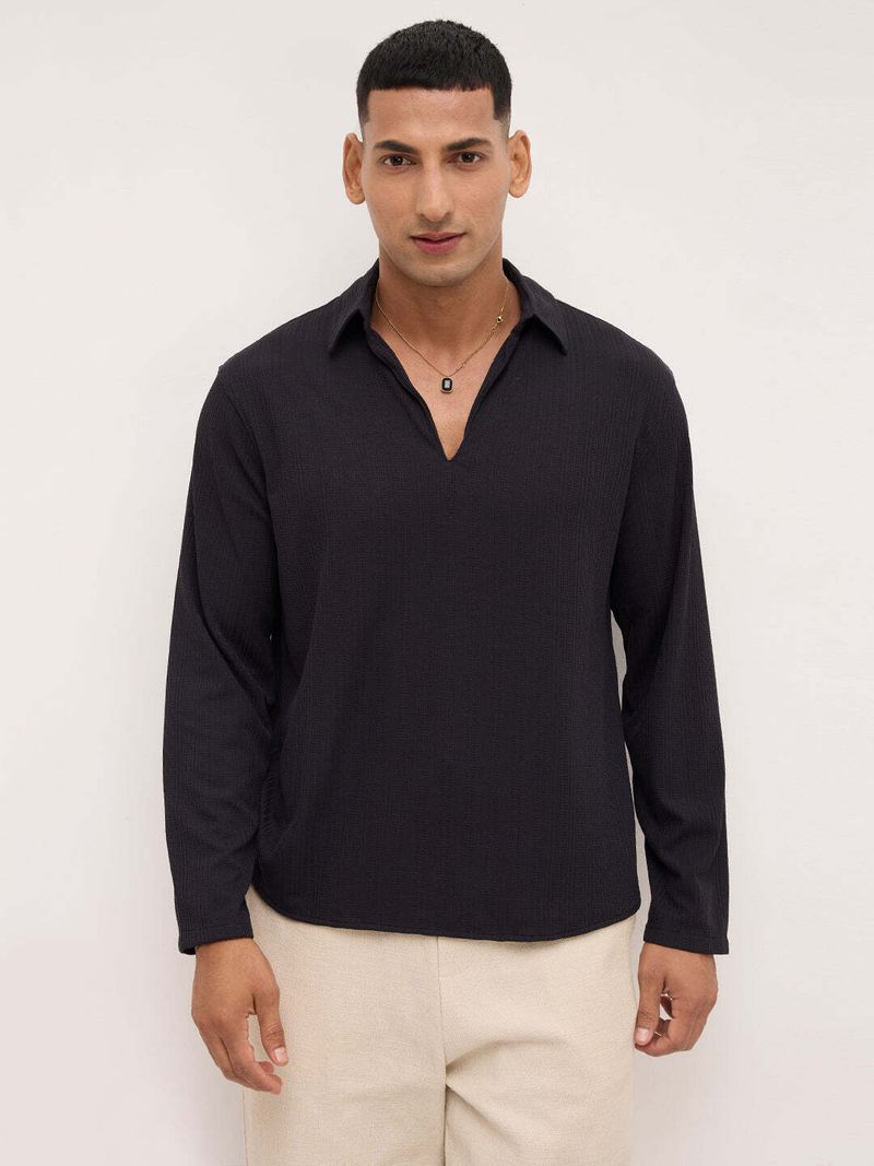 VASTRADO Men Oversized Fit Solid Cut Away Collar Casual Shirt - Image 7