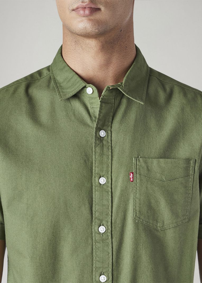 LEVI'S Men Slim Fit Solid Spread Collar Casual Shirt - Image 8