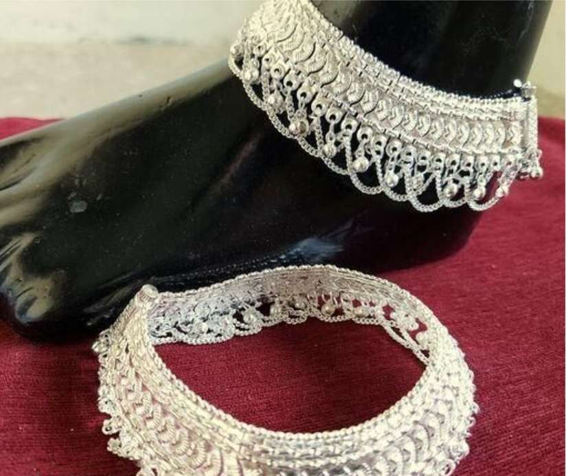 HEAVY PAYAL WITH LATKAN Sterling Silver Anklet Price in India