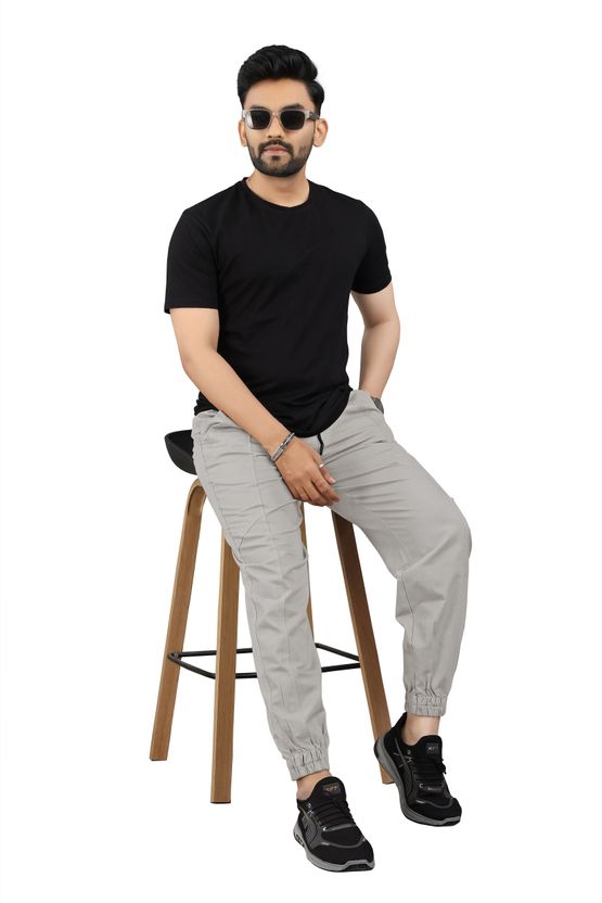 VEERAA Men Cargos - Image 3