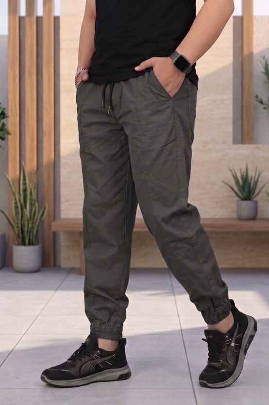 वेनरब Men Khaki Tapered Trousers - Image 8