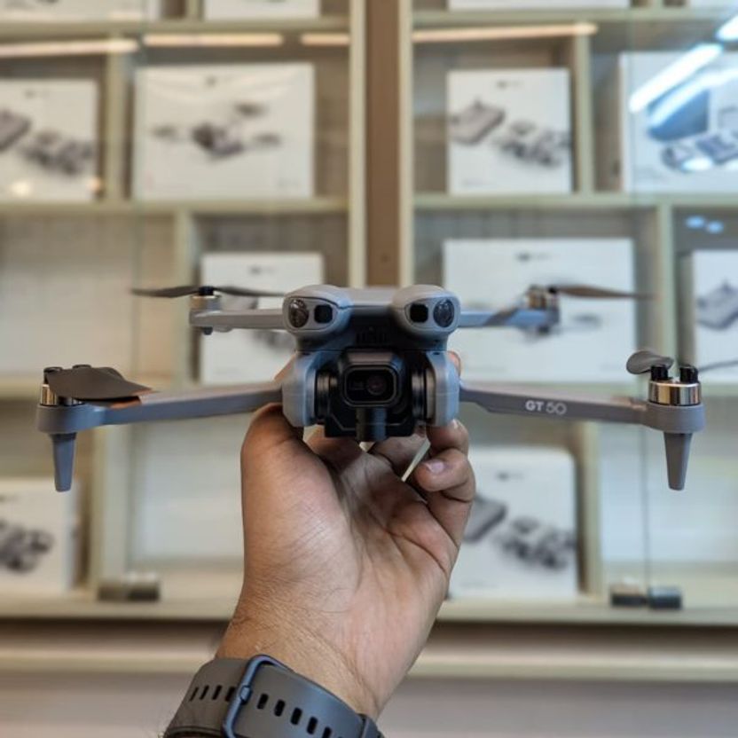 Divine GT50 Pro SkyFold GPS Drone - Image 3