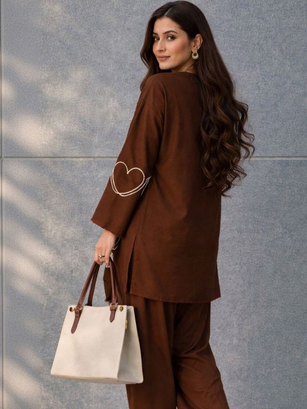 V Neck Women Viscose Rayon Kurti Palazzo Set - Image 4