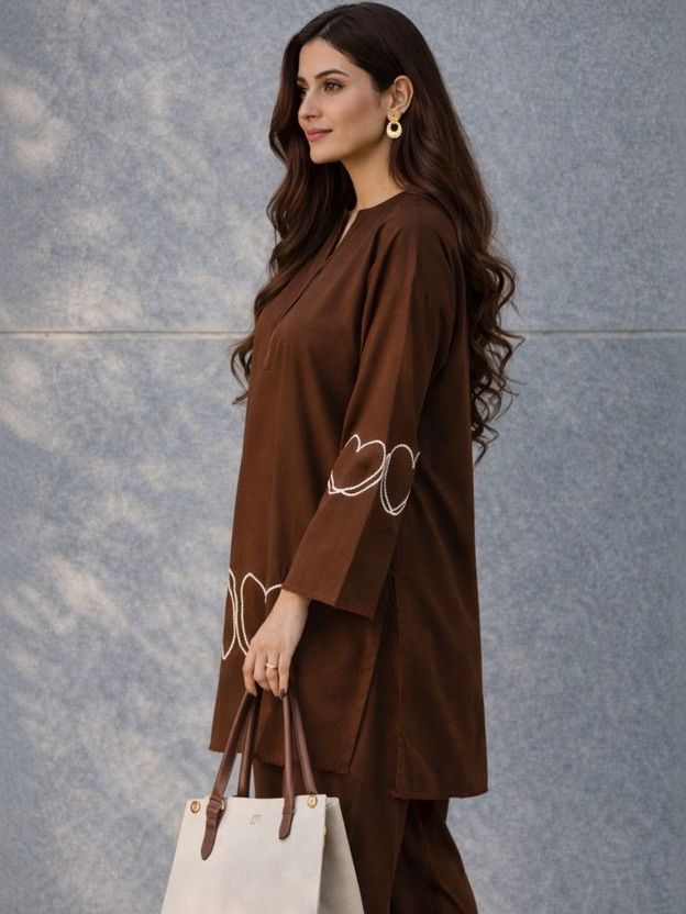 V Neck Women Viscose Rayon Kurti Palazzo Set - Image 8