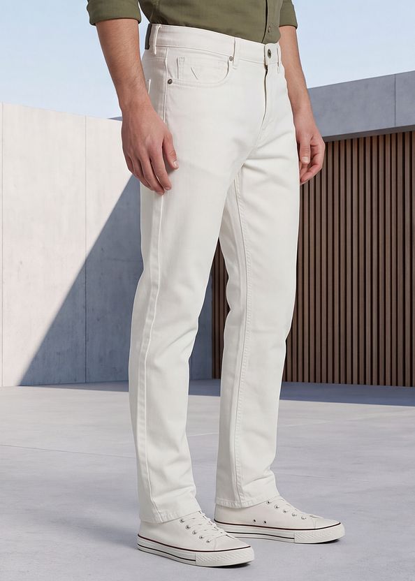 LAWMAN Men Straight Fit Mid Rise White Jeans - Image 4