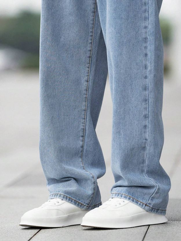 DENIM Men Relaxed Fit Mid Rise Light Blue Jeans - Image 3