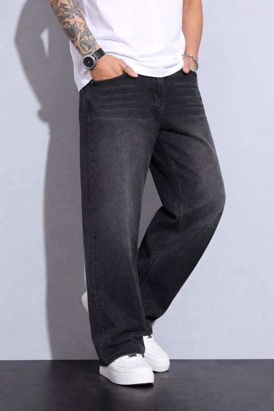 OFTEN TREND Baggy Fit Men Black Jeans - Image 1