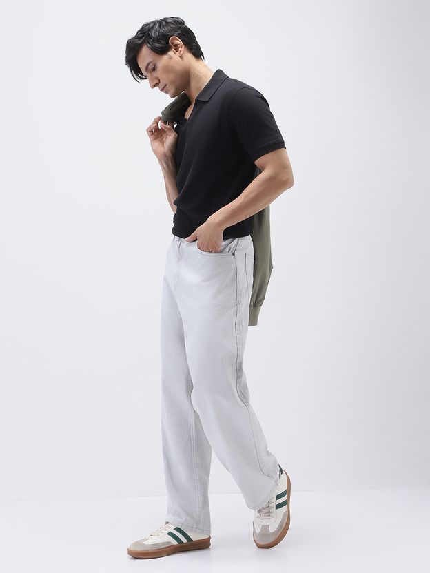 Urbano Men Loose Fit Mid Rise White Jeans - Image 4
