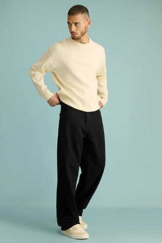 RKDENIM Men Straight Fit Mid Rise Black Jeans - Image 5