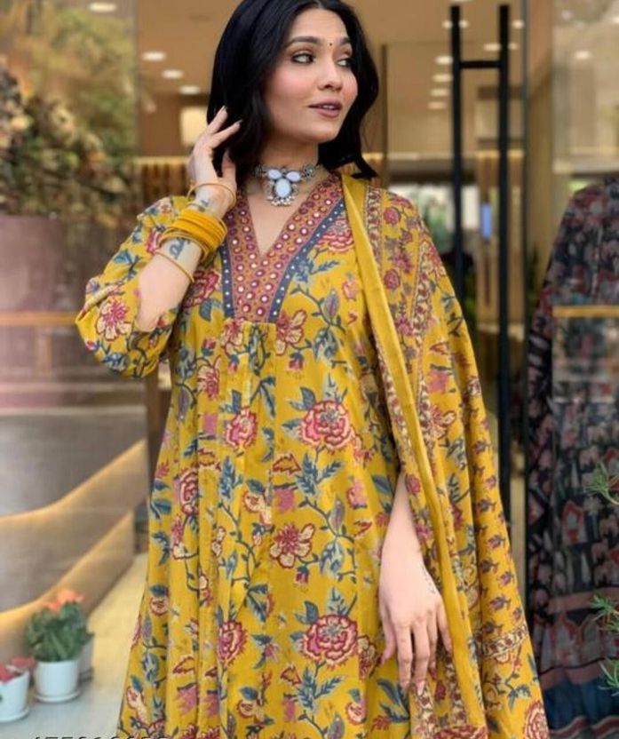 SHIRIN CREATION पैक ऑफ3 प्रिंटेड विस्कोस रेयॉन A-लाइन के लिए - Image 4