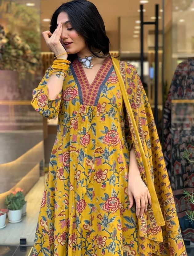 SHIRIN CREATION पैक ऑफ3 प्रिंटेड विस्कोस रेयॉन A-लाइन के लिए - Image 5