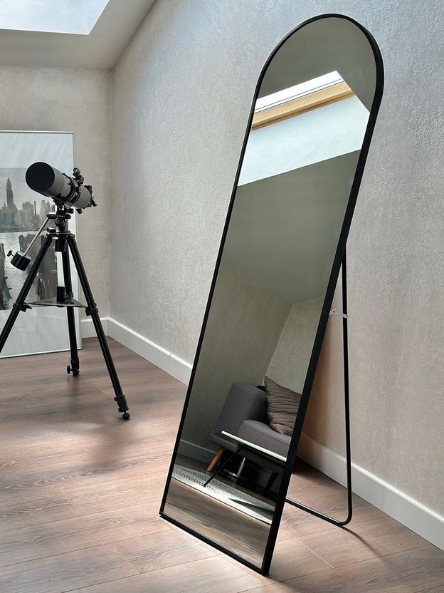 Haridarshan 5Ft Wavy Full Length Standing Mirror - Image 3