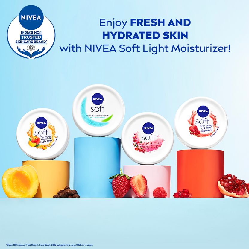 NIVEA Soft Light Moisturizer Day Cream Berry Blossom 100 ml - Image 7