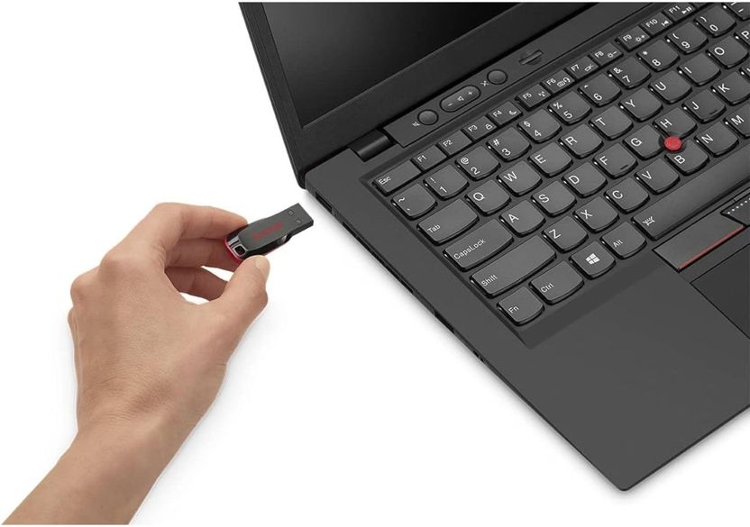 SanDisk Cruzer Force 32 GB Pen Drive - Image 2