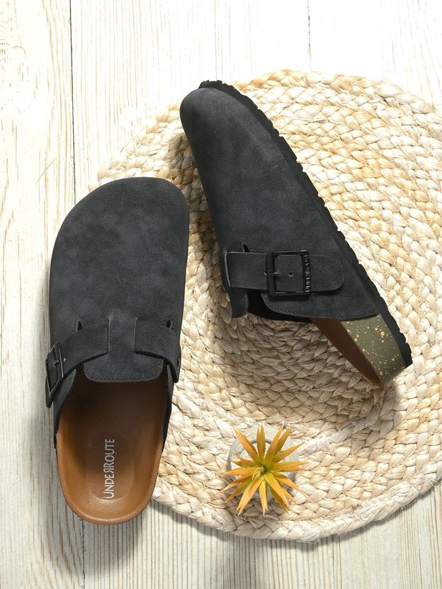 UNDERROUTE Men Premium Synthetic Soft Cushioned Footbed Sandal - Image 7