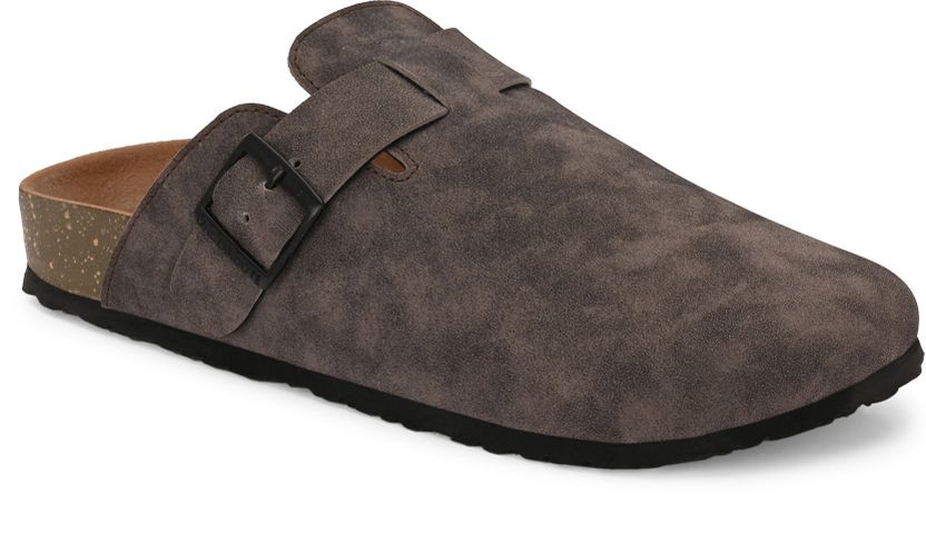 UNDERROUTE Men Premium Synthetic Soft Cushioned Footbed Sandal - Image 2