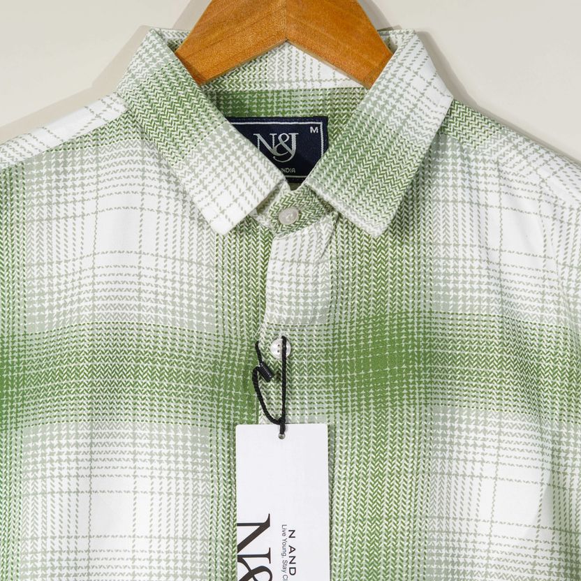 N AND J Men Checkered Casual White, Green Shirt - Image 2