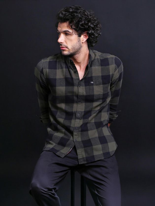 THE BEAR HOUSE Men Slim Fit Checkered Shirt - Image 1