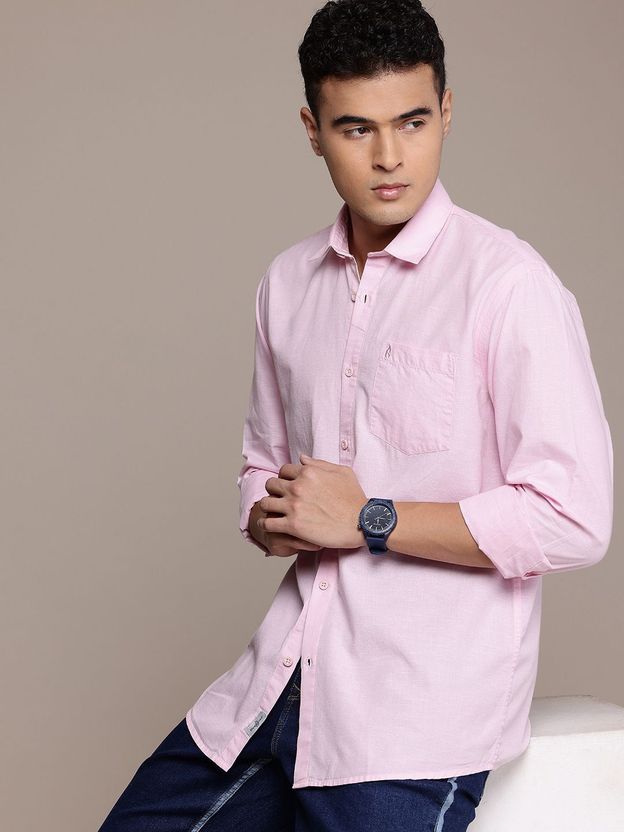 BLUE SQUAD Men Pink Solid Casual Shirt - Image 3