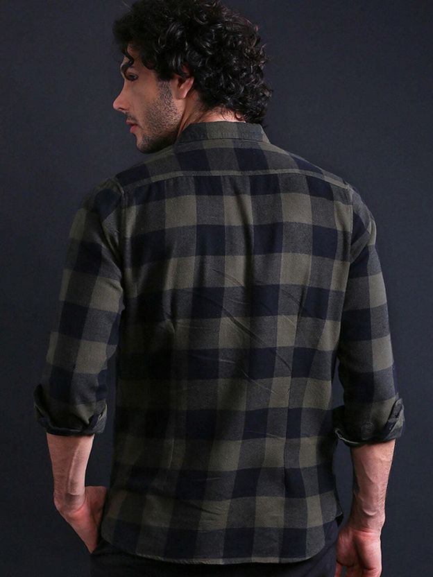 THE BEAR HOUSE Men Slim Fit Checkered Shirt - Image 2