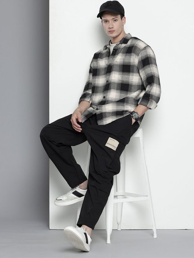 The Indian Garage Co. Men Relaxed Fit Solid Shirt - Image 4