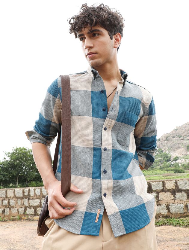 CAHOOT Men Regular Fit Checkered Shirt - Image 1