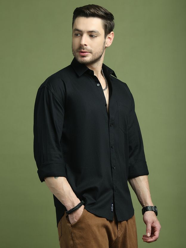 Roadster Men Black Solid Casual Shirt - Image 4