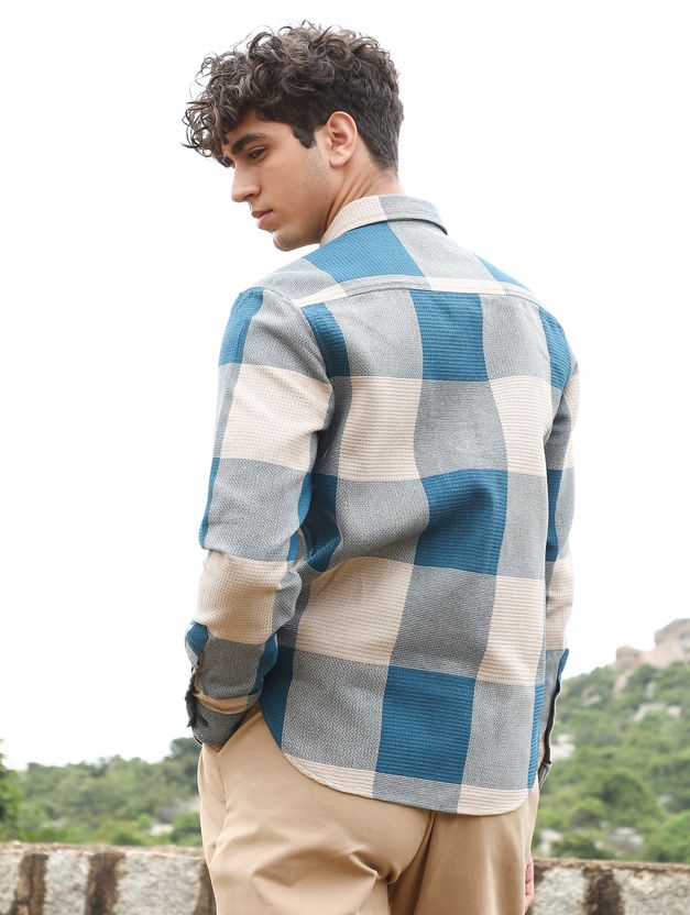 CAHOOT Men Regular Fit Checkered Shirt - Image 4