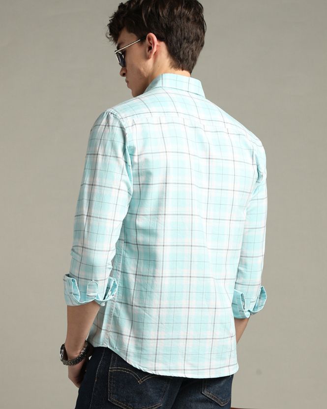 Blueisland Men Regular Fit Checkered Shirt - Image 5