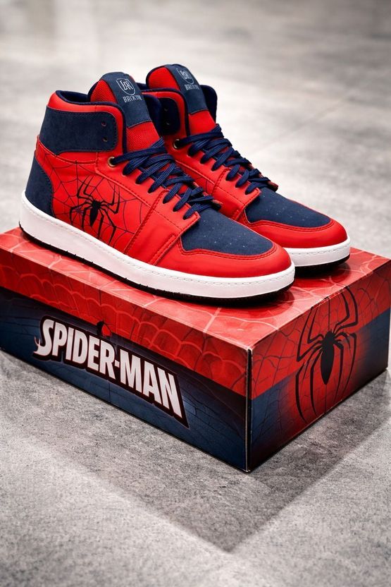 BROOMI High Top Sneakers Spider Design Red - Image 1