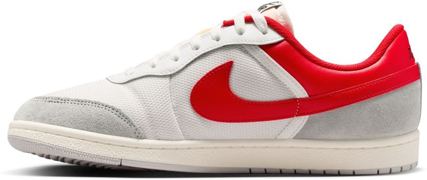 Nike Air Jordan Skyline Low Men's Sneakers - Image 3