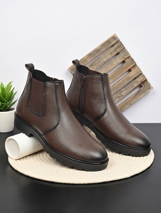 Biggie Men's Lightweight Chelsea Boots - Image 8