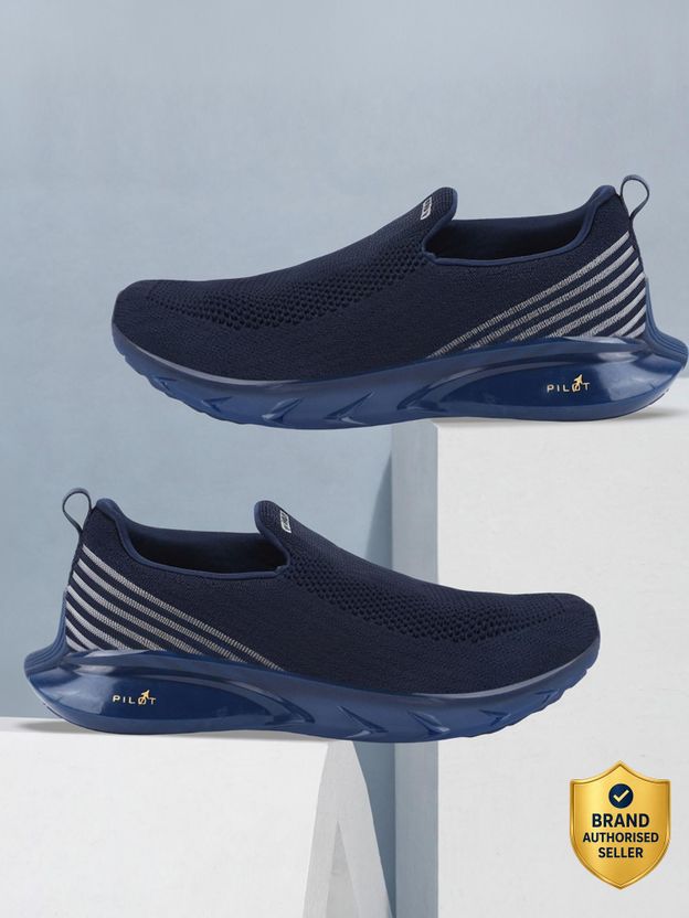 CAMPUS PILOT PRO Walking Shoes For Men - Image 1