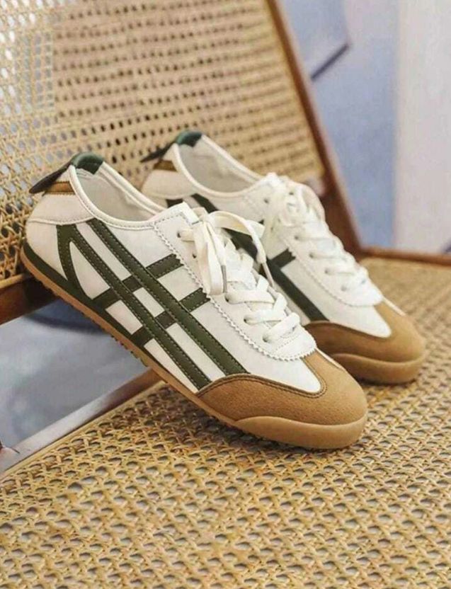 BAKLAVA Sneakers for Men Brown - Image 4