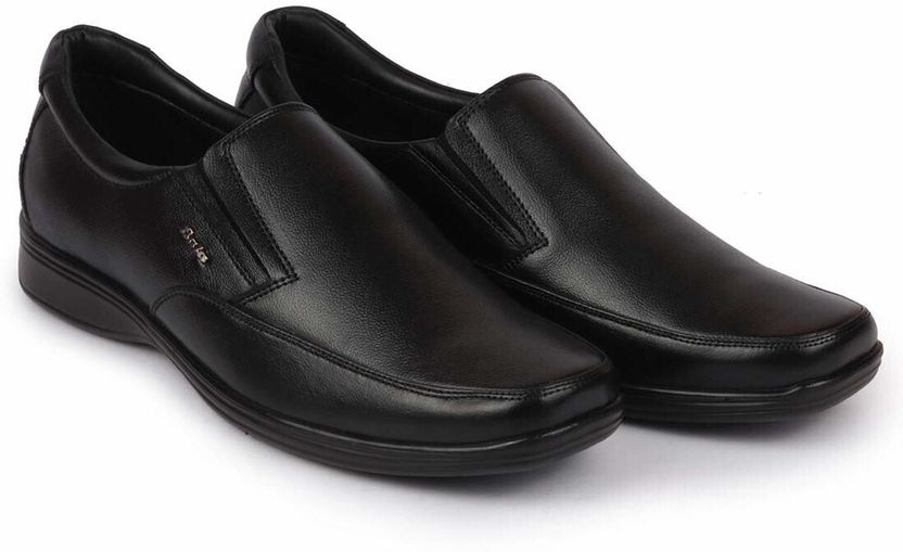 Bata Men's Black Slip-On Formal Shoes Size 7 - Image 4