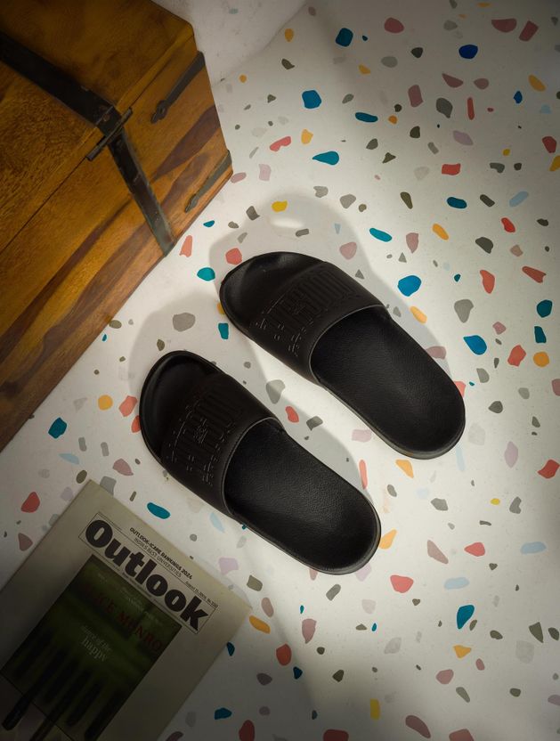 ARVAN Men Slides - Image 10