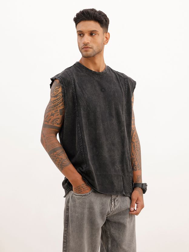 WROGN Men Black Cotton T-Shirt - Image 4