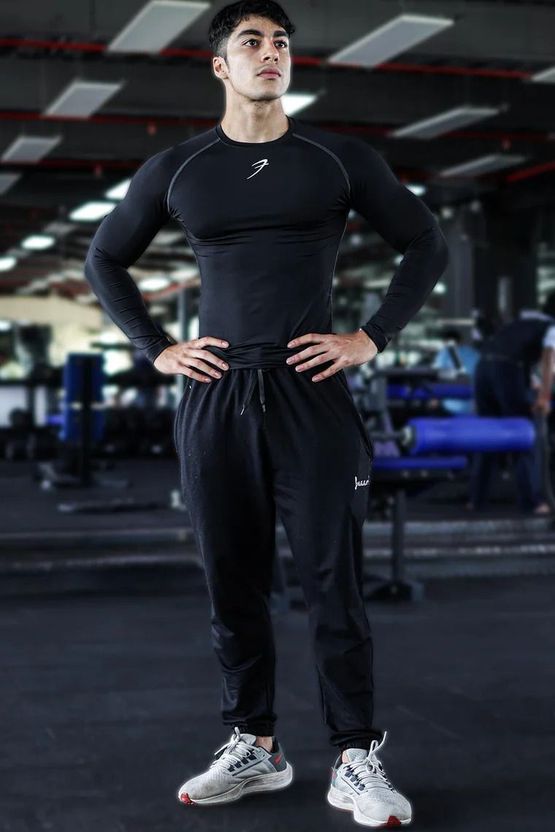 FuaarK Solid Men Black T-Shirt - Image 5