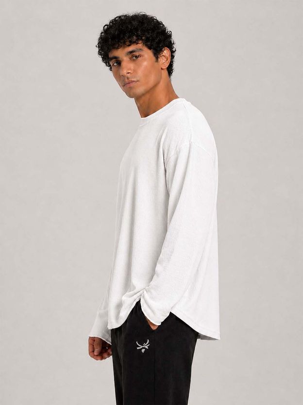 FRISKERS Men White Round Neck T-Shirt - Image 3