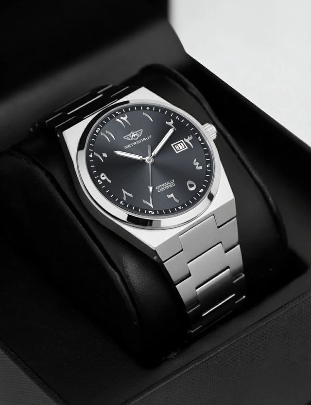 METRONAUT Date & Arabic Figure Dial Watch - Image 1