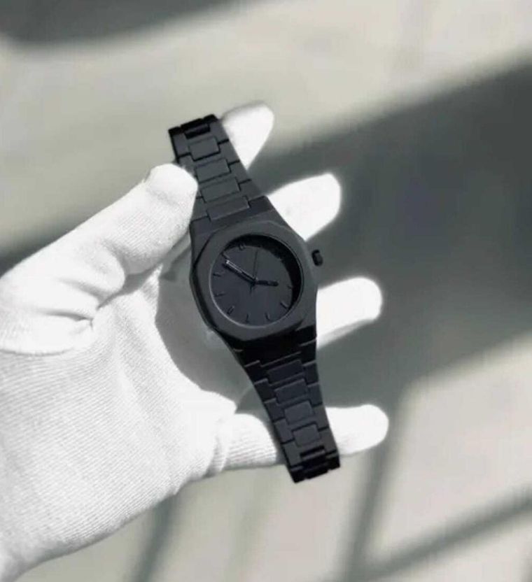 GooodTime Black Minimalist Watch - Image 6
