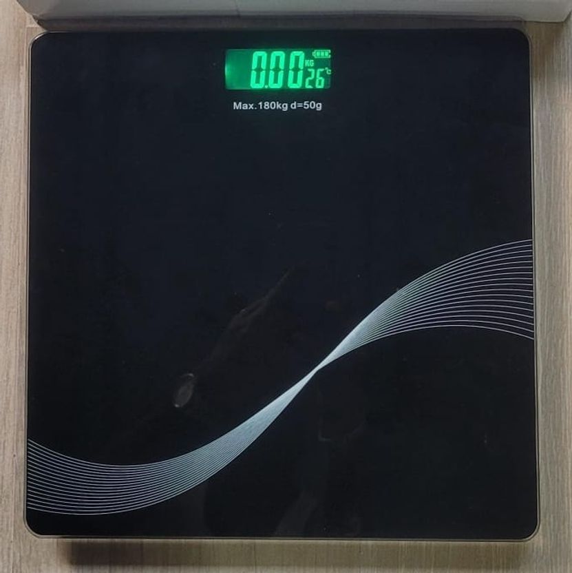 Moover Digital Weighing Scale with LED Display - Image 6