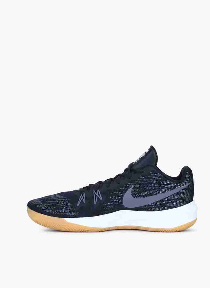 Nike badminton shoes discount