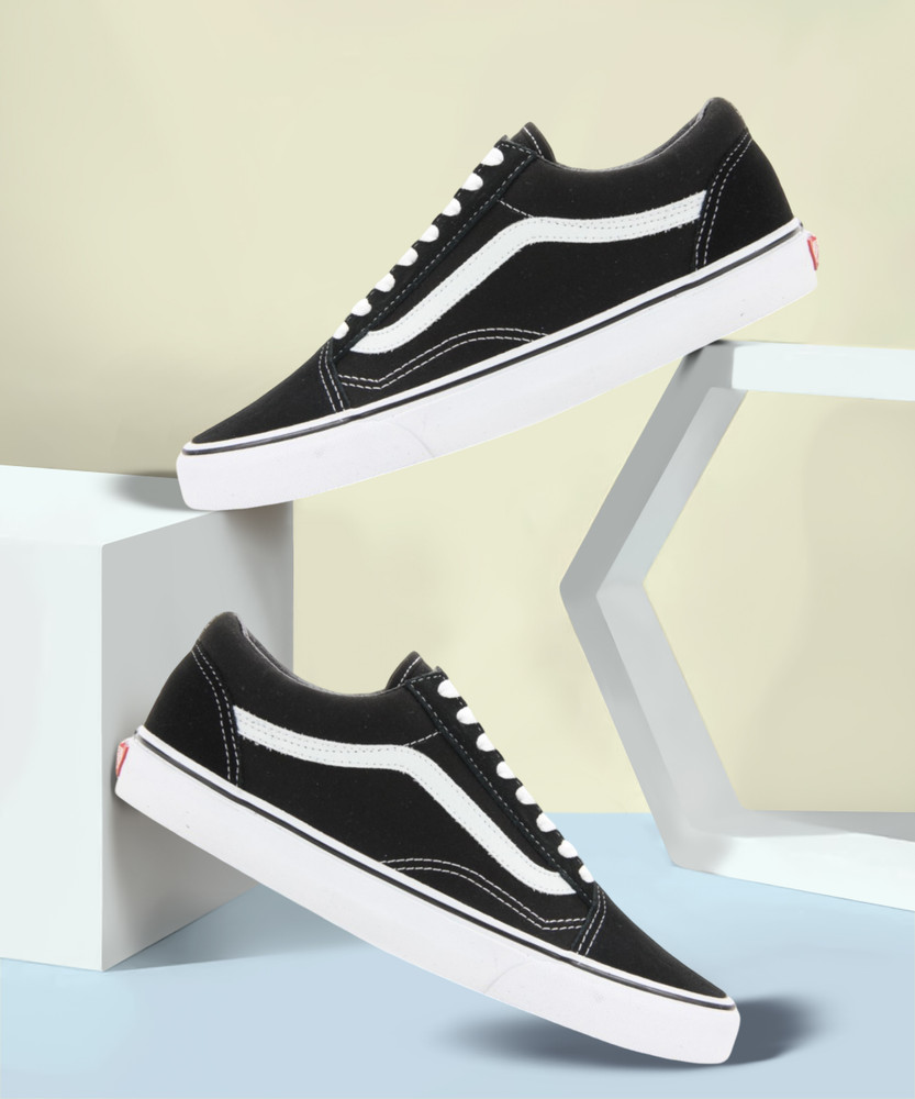 VANS Old Skool Sneakers For Men - Buy Black Color VANS Old Skool 