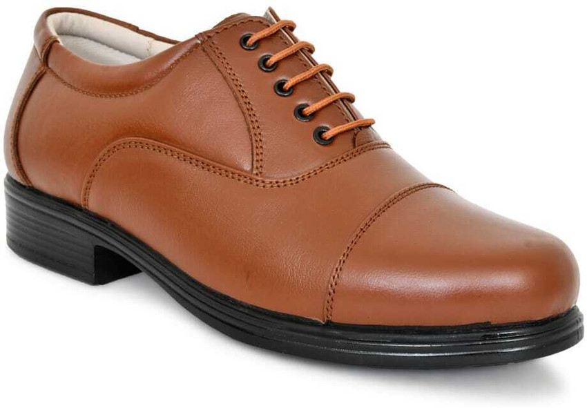 靴 NOS w Box England Brown Officer Shoes NOS w Box England Brown Officer Shoes